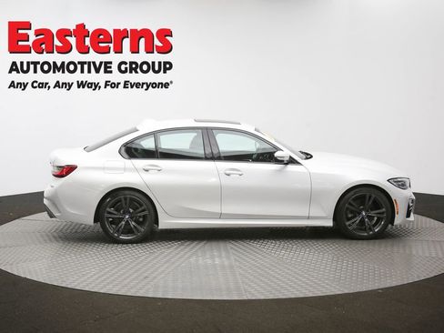 Used 2022 BMW 330i xDrive Sedan w/ M Sport Package image 46