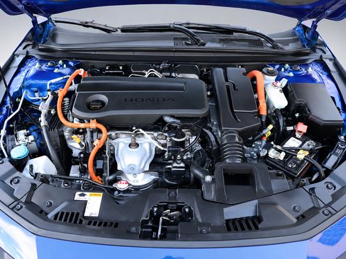 Used 2023 Honda Accord Sport image 40