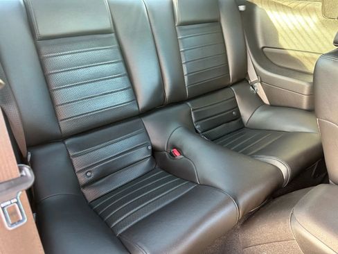 Used 2009 Ford Mustang GT Premium image 21