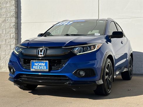 Certified 2022 Honda HR-V Sport image 2