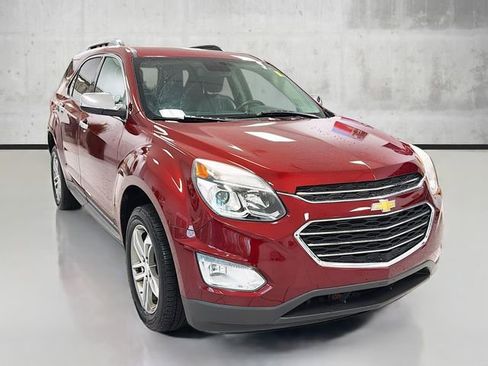 Used 2016 Chevrolet Equinox LTZ w/ Enhanced Convenience Package image 3