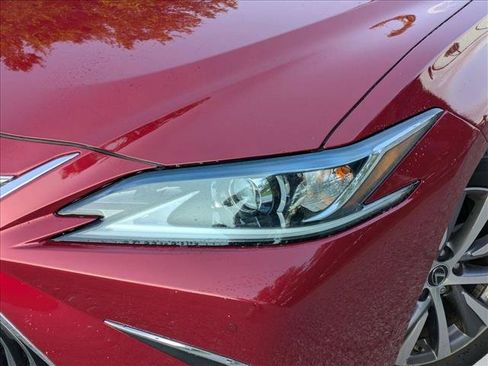 Used 2019 Lexus ES 350 w/ Premium Package FWD image 7
