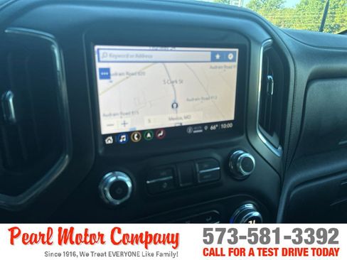 Used 2022 GMC Sierra 2500 AT4 w/ AT4 Premium Plus Package image 18