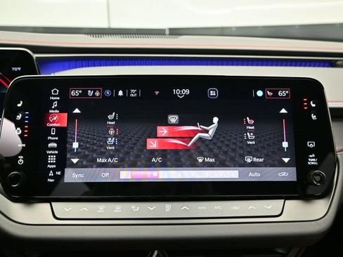 New 2026 Dodge Charger R/T AWD/4WD image 32