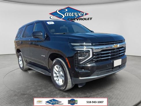 Used 2025 Chevrolet Tahoe LT AWD/4WD image 7