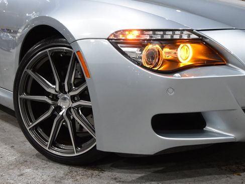 Used 2008 BMW M6 Convertible image 3