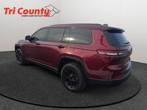 Used 2022 Jeep Grand Cherokee L Limited image 6