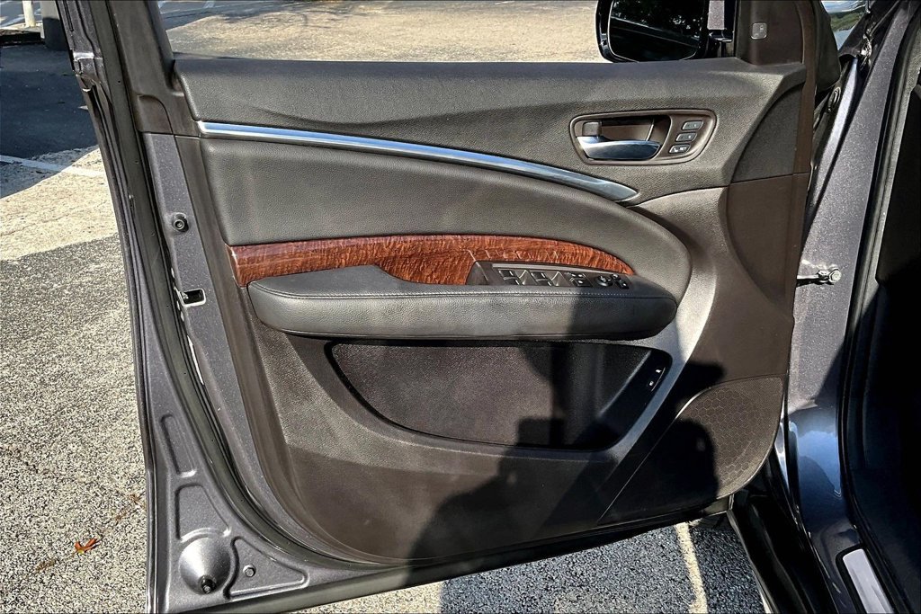 Used 2018 Acura MDX w/ Technology Package FWD image 20