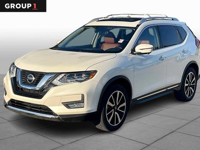 Used 2018 Nissan Rogue SL w/ Premium Package