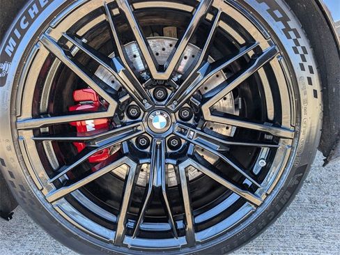 Used 2026 BMW M5 w/ Executive Package image 7