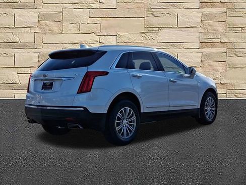 Used 2019 Cadillac XT5 Luxury image 4