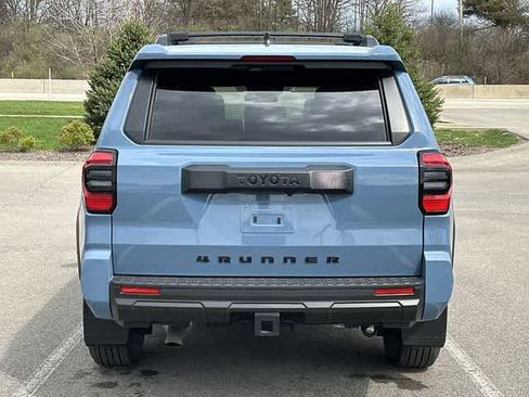 Used 2025 Toyota 4Runner SR5 image 4