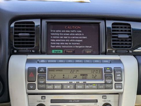 Used 2004 Lexus SC 430 Convertible image 18