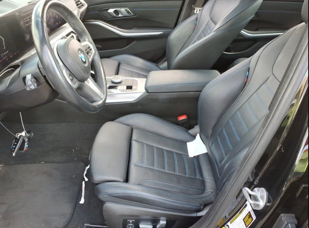 Used 2023 BMW M340i xDrive w/ Premium Package AWD/4WD image 5
