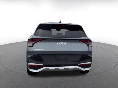 Used 2025 Kia Sportage LX image 12