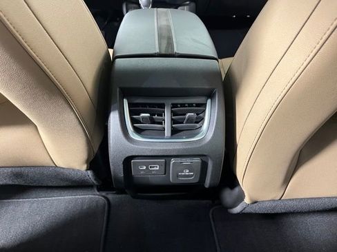 Used 2023 Chevrolet Blazer Premier w/ Enhanced Convenience Package image 40