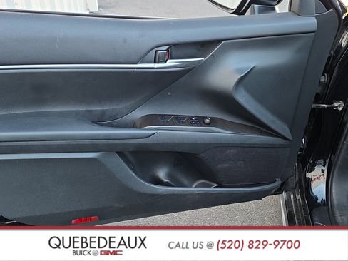 Used 2024 Toyota Camry SE w/ Convenience Package image 10