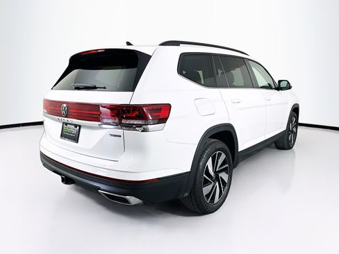 Used 2025 Volkswagen Atlas SE AWD/4WD image 9