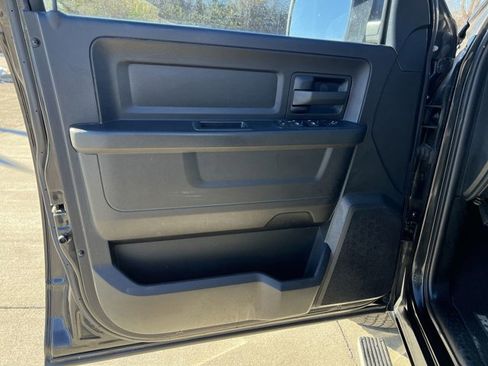 Used 2015 RAM 1500 Express image 23