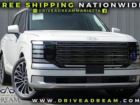 Used 2026 Hyundai Palisade Calligraphy FWD image 2