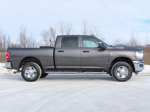Used 2024 RAM 3500 Tradesman w/ Chrome Appearance Group image 2