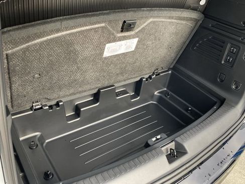 New 2026 Chevrolet Traverse High Country w/ LPO, Floor Liner Package image 29