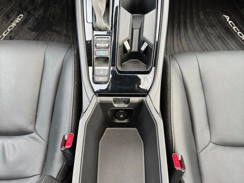 Certified 2024 Honda Accord EX-L image 12