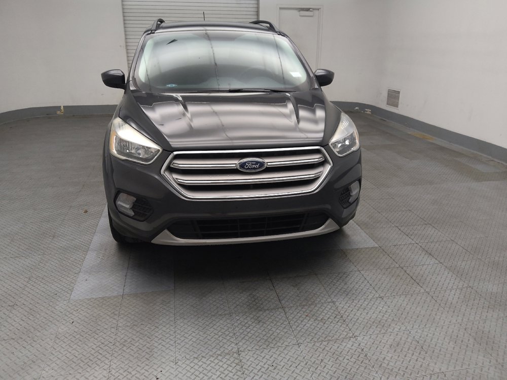 Used 2018 Ford Escape SE w/ SE Sync 3 Package AWD/4WD image 14