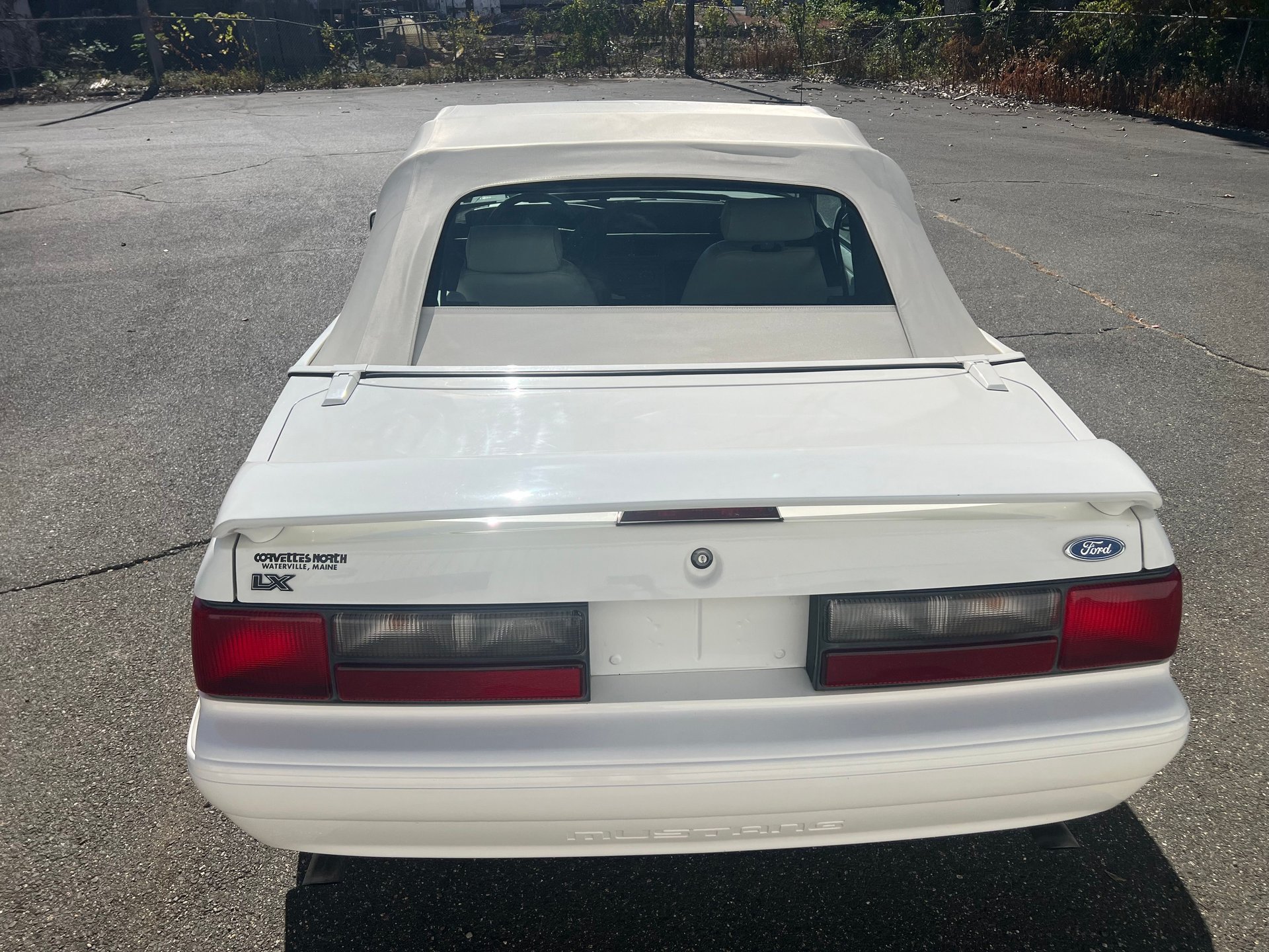 Used 1993 Ford Mustang LX RWD image 8