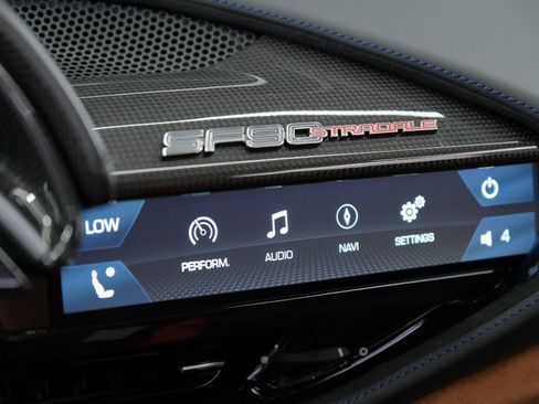 Used 2022 Ferrari SF90 Stradale image 55