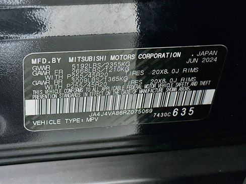 Used 2024 Mitsubishi Outlander SE AWD/4WD image 12