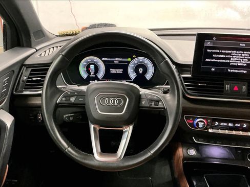 Used 2022 Audi Q5 e Premium Plus w/ Premium Plus Package image 8
