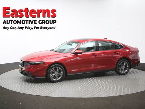 Used 2023 Honda Accord EX image 57