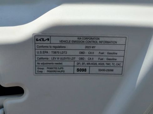Certified 2023 Kia Sorento SX AWD/4WD image 34