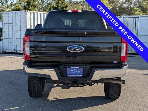 Certified 2017 Ford F250 XL w/ STX Appearance Package image 5