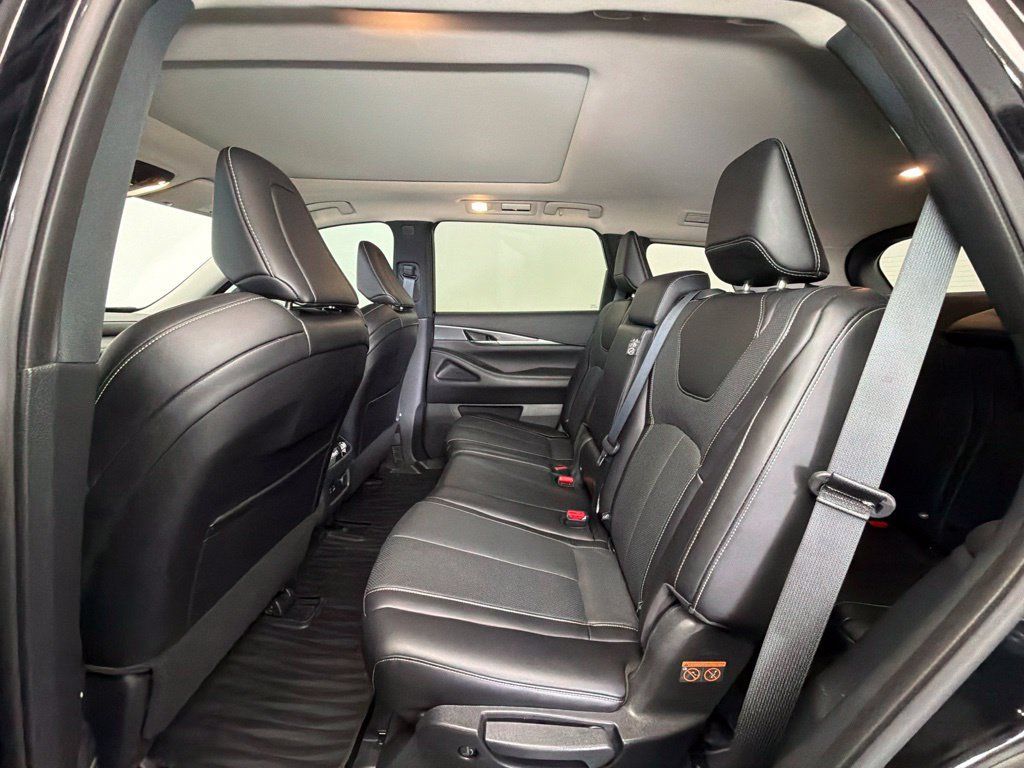 Used 2024 INFINITI QX60 Luxe AWD/4WD image 5