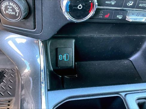 Used 2022 Ford F150 XLT w/ Equipment Group 302A High image 19