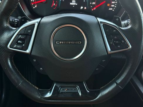 Used 2017 Chevrolet Camaro SS RWD image 44