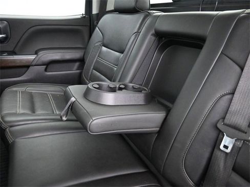 Used 2018 GMC Sierra 3500 Denali w/ Duramax Plus Package image 33