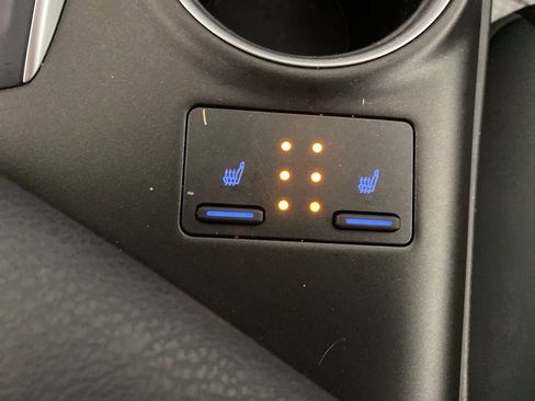 Used 2024 Toyota Camry LE image 10