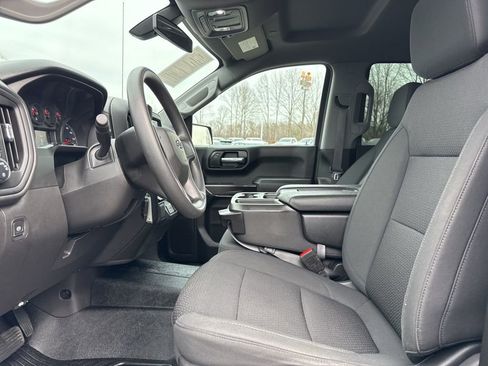 Used 2021 Chevrolet Silverado 1500 Custom Trail Boss w/ Midnight Edition image 10