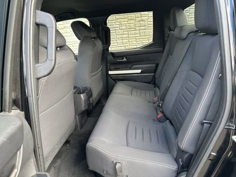 Used 2024 Toyota Tacoma TRD Sport image 31