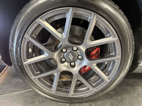 Used 2017 Dodge Challenger R/T Scat Pack w/ Leather Interior Group image 13