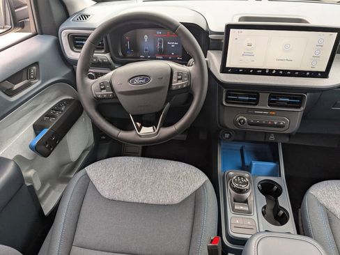 New 2025 Ford Maverick XLT w/ XLT Luxury Package image 16