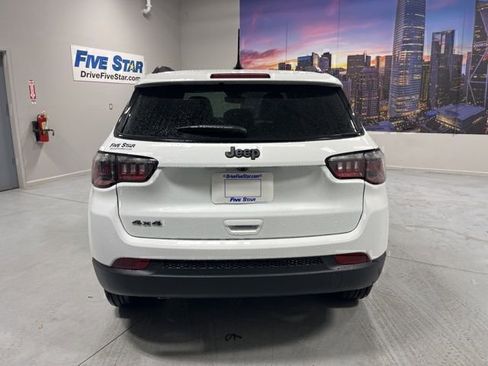 New 2026 Jeep Compass Latitude image 23
