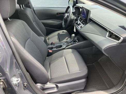 Certified 2025 Toyota Corolla LE FWD image 30
