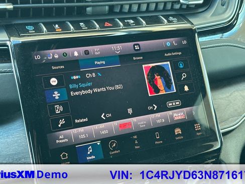 Used 2022 Jeep Grand Cherokee Overland w/ Advanced Protech Group III image 35