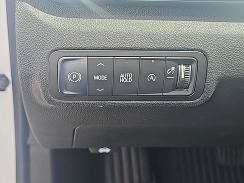 New 2026 GMC Terrain Elevation w/ Elevation Premium Package image 18