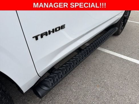 Used 2022 Chevrolet Tahoe Z71 w/ Z71 Off-Road Package AWD/4WD image 11