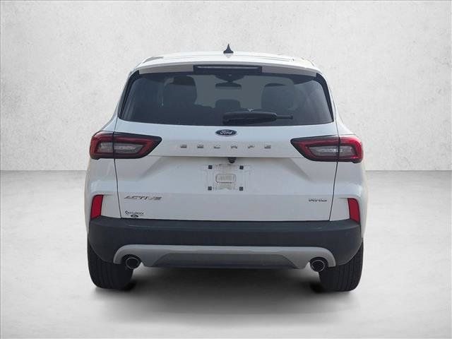 Used 2025 Ford Escape Active w/ Cold Weather Package AWD/4WD image 6